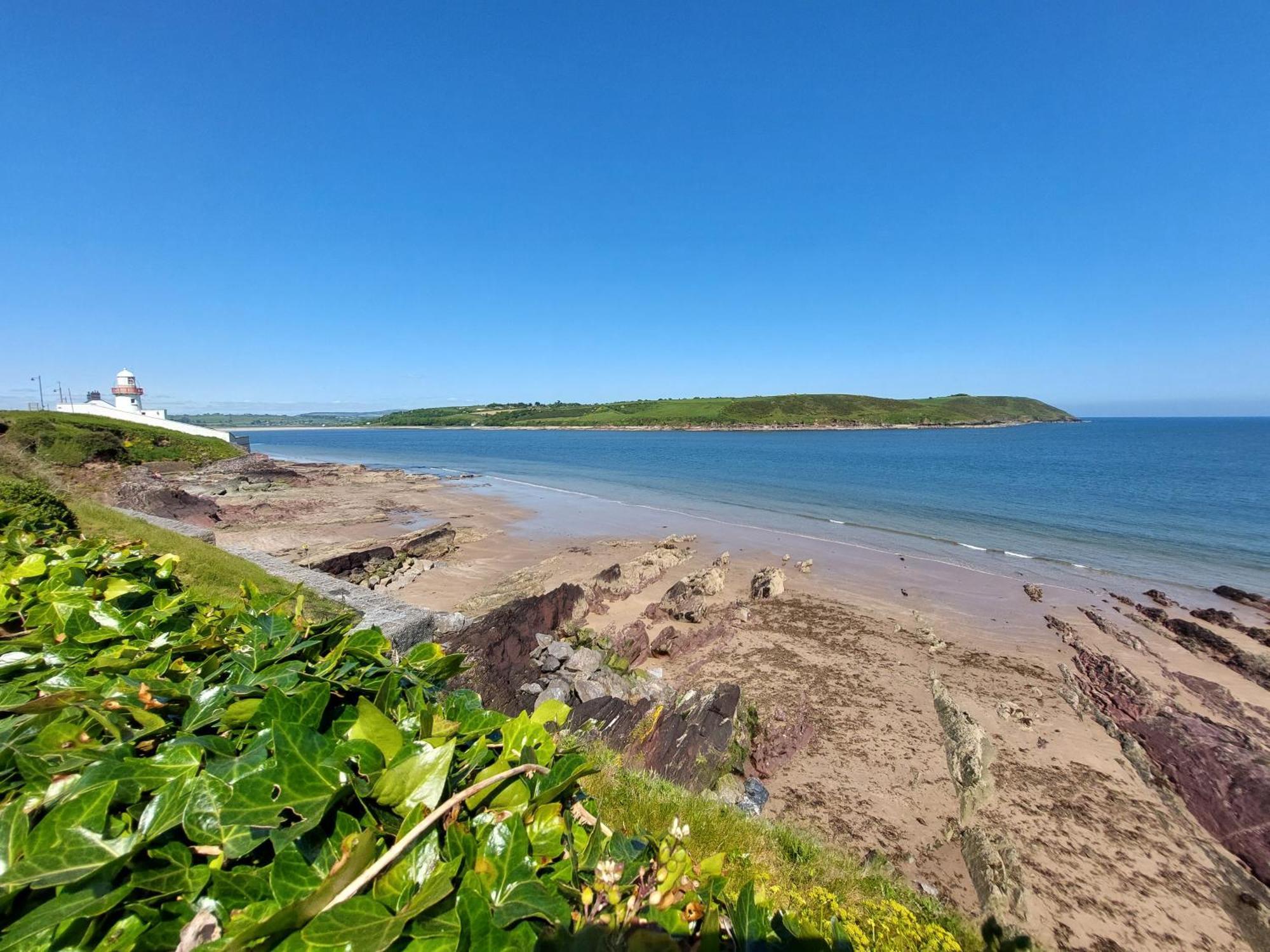 Sea Whispers - My Charming Costal Retreat In Youghal Exterior foto